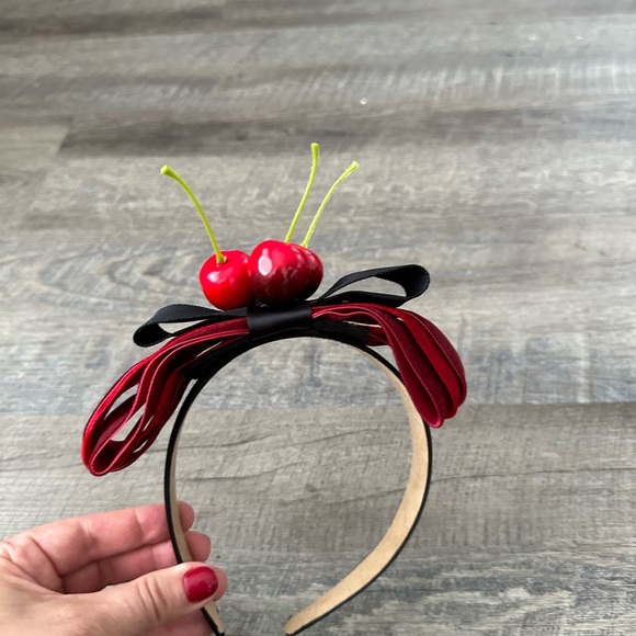 Handmade Designer Fascinator Headband Cherries Red Black Velvet Bow - Picture 11 of 15